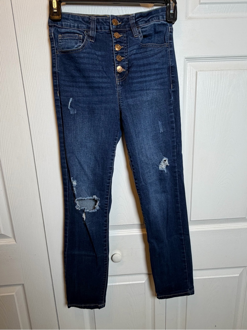 No Boundaries High Rise Button Fly Distressed Skinny Jeans Size 7